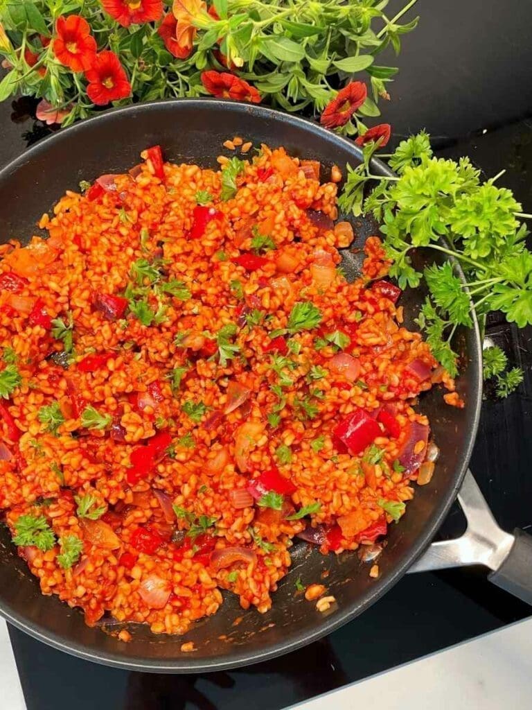 Tomato red pepper bulgur scaled RESIZED