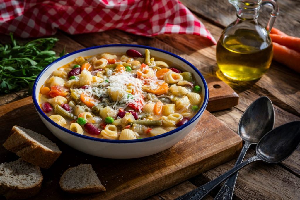 traditional Italian minestrone recipe