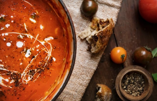 high-protein tomato lentil soup for energy - a budget-friendly tomato lentil soup that feeds a crowd
